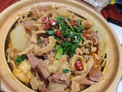 -沙胆彪炭炉牛杂煲(上海日月光广场店)