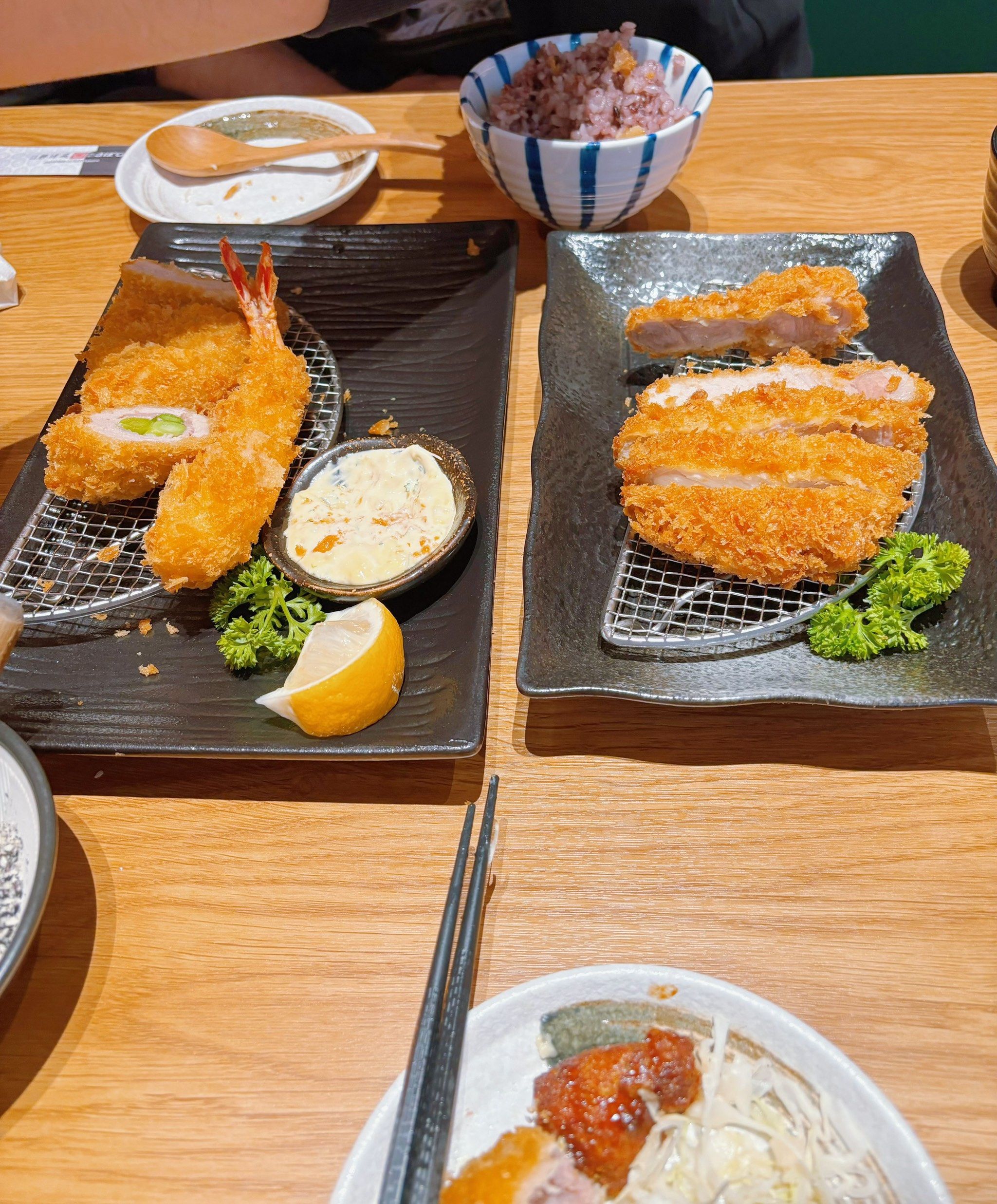 五棵松万达 胜博殿炸猪排