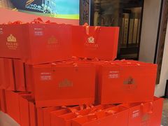 -阿瓦山寨·湘菜现炒·剁椒鱼头王(咸阳总店)