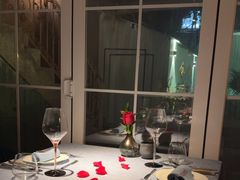 -弦月窗LUNETTE BY AMANDA(复兴路店)