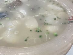 大骨萝卜汤-石老头关东饺子王·东北菜(嘉华鑫城店)