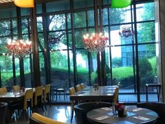 -上海虹桥西郊假日酒店