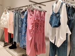-URBAN REVIVO(济南世茂广场店)