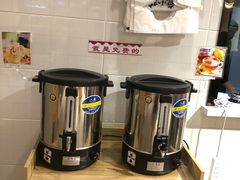 自助取餐区-极有家小鱼小鸡石锅煲(佳兆业店)