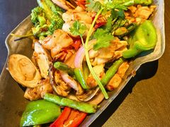 -大头虾越式风味餐厅(光明广场店)