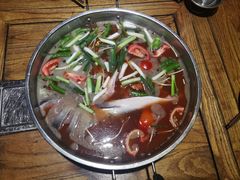 -亮欢寨酸汤鱼(沙冲路店)
