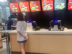 -麦当劳(石坝服务区店)