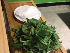 -肖仙仙羊肉汤·始于1996年(郫都店)