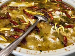 酸菜乌鱼花-冯小炒(巴渝大道店)