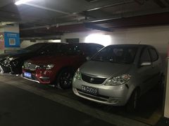 -湖滨银泰in77 C区-停车场