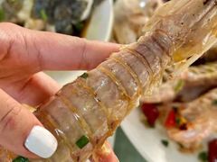 -四川小胡子海鲜(丁村万人海鲜广场店)