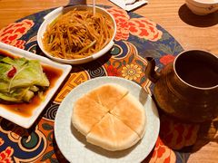 -蒙亨·手把肉·蒙古包文化主题餐厅(天恒广场店)