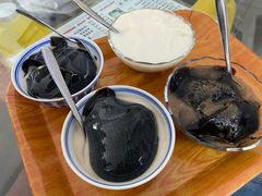 椰汁豆腐花-五福堂龟苓膏(河东北山店)