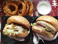 -The Habit Burger Grill 哈比特汉堡(复兴soho店)