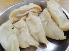 -黄阿姨锅贴大王(万航渡路店)