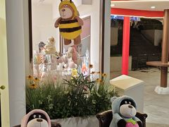 -新百广场(地铁站)