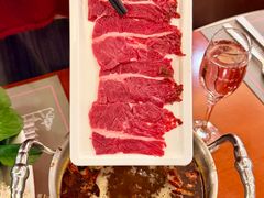 -元一希尔顿酒店·鲜切牛肉火锅禅自助餐厅