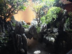 -燕莎奥特莱斯购物中心