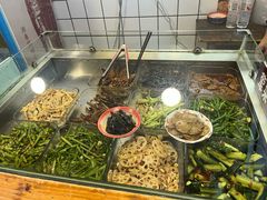 -矮子粉店1985·长沙米粉(湘春路店)