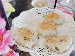 煎墨鱼饼-尚竹阁冬瓜盅·18年地标美食(平洲店)