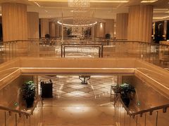 -LONG BAR 廊吧(外滩华尔道夫酒店)