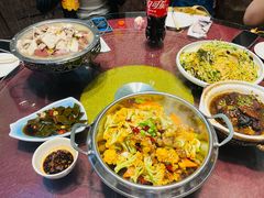 -老码头黑皮肘子锅包肉熏酱水饺(文政街店)