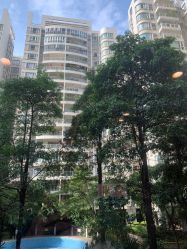 -广州健丽·去眼袋医疗美容机构