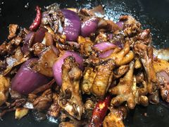 -胡须佬鸡煲四季火锅店(石厦西村直营店)
