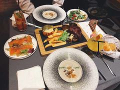 -YUE·6·西式融合餐厅(外滩六号店)