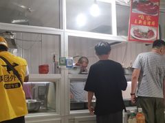 -咱家王新国把子肉(县东巷店)