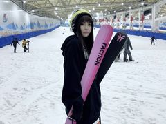 -乔波室内滑雪场