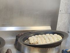 -小杨生煎(黄河路美食休闲街店)