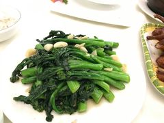 -五谷芳乳鸽王(海景店)