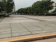 -汇泉广场