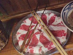 -洱火云南酸菜牛肉火锅(石景山当代商城店)