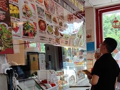 -老鼎万春卤菜(五代传承创始老店)