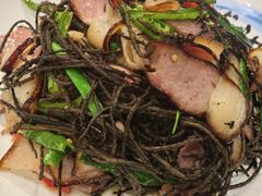 -乡土特色.冷锅鱼.牦牛肉汤锅