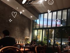 -Laures·月桂西班牙碳烤餐厅(十尚坊店)