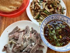 三中高皇辣椒油-三中高皇羊肉馆