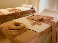 -左右Massage/Spa(长寿路店)