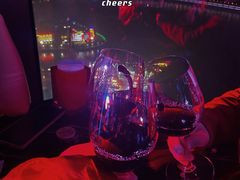 -大连君悦酒店 · VIVA(星海广场店)