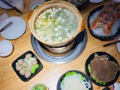 -捞围鲜·港式打边炉(海阳路店)