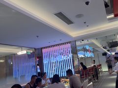 -海底捞火锅(杭州庆春路夜宵主题店)