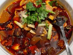 毛血旺-四世同堂·京菜·烤鸭(双井店)