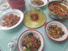 -主子吉湘·湘西土菜(平城街店)