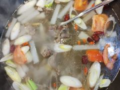 -老街烧烤大排档·地道湖北菜·龙虾馆(汉口火车站店)