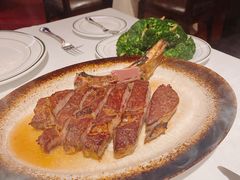 -Wolfgang’s Steakhouse 沃夫冈牛排馆(上海白玉兰广场店)