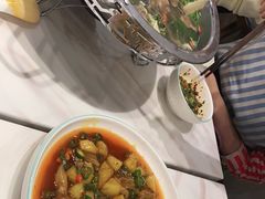 -犇逸·乐山跷脚牛肉·四川现炒(览海店)