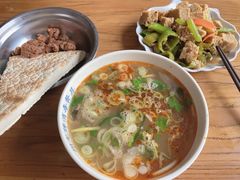 -清真马杰山牛肉汤馆