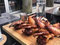 -The BREW·酿餐厅(浦东嘉里大酒店)